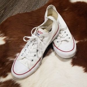White converse sz 9